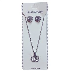 Fashion Jewelry Earring & Necklace Set